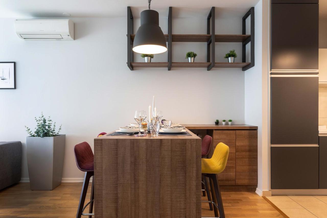 Spacious Apartment In Radnicka Business Zone - Free Parking Zagreb Exteriör bild