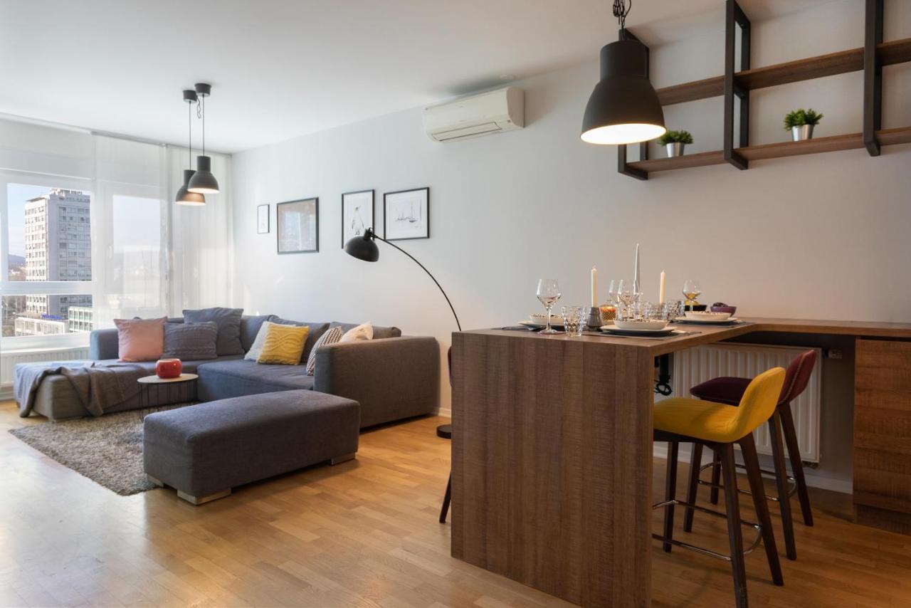 Spacious Apartment In Radnicka Business Zone - Free Parking Zagreb Exteriör bild